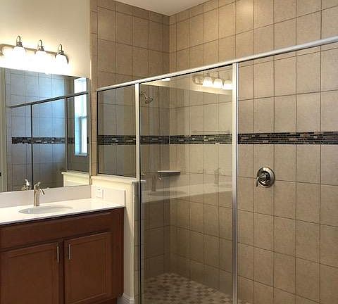 5th image of 3909 Redfin Pl