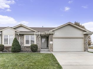 16617 Drexel St, Omaha, NE 68135