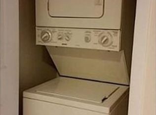 230 Lakeview Dr APT 310, Fort Lauderdale, FL 33326