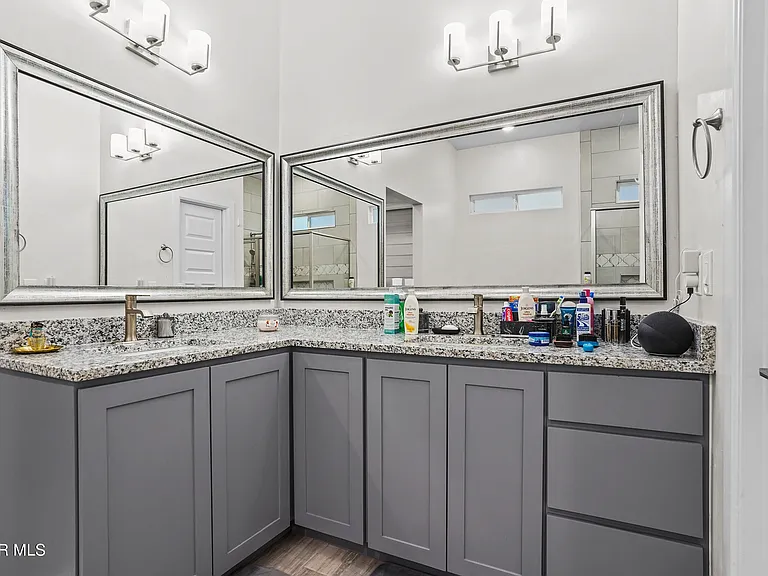 12308 Desert Heights Ct — Photo 15