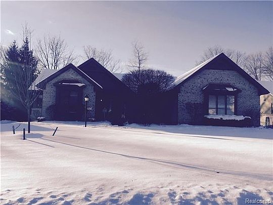 1st image of 29525 Ashford Pkwy #1