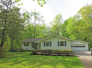 12 Rita Dr, New Fairfield, CT 06812