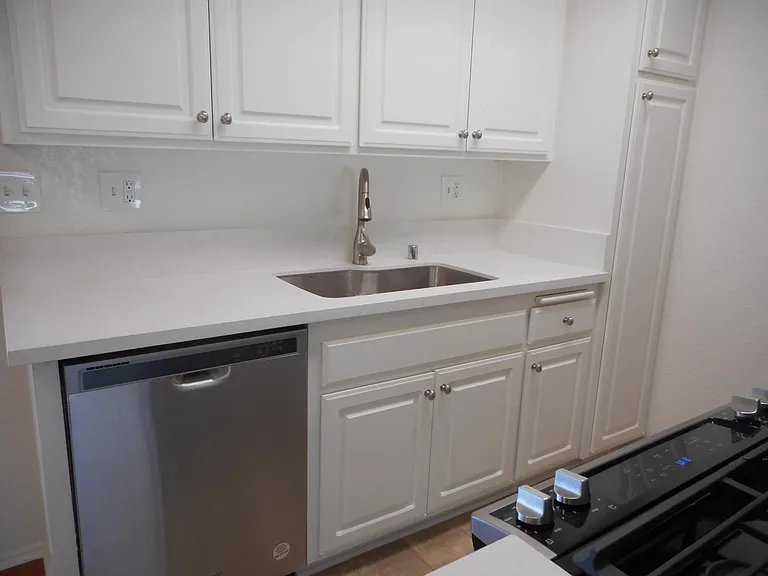 302 W Imperial Ave #6 — Photo 5