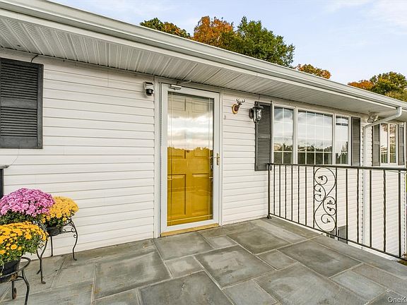 5th image of 43 Lakeview Road