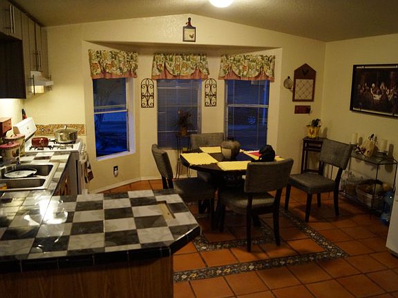 3rd image of 350 E San Jacinto Ave Spc 99