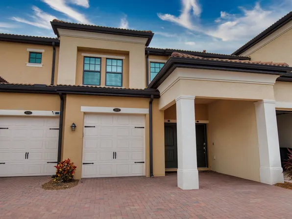 10046 Crooked Creek Dr #202, Venice, FL 34293