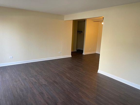 3rd image of 706 Marilyn Ave APT 102