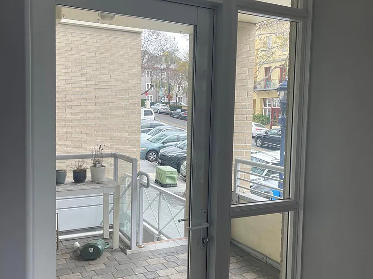 850 Beech St #208 — Photo 18