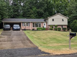 303 Pine Branch Dr, Taylors, SC 29687