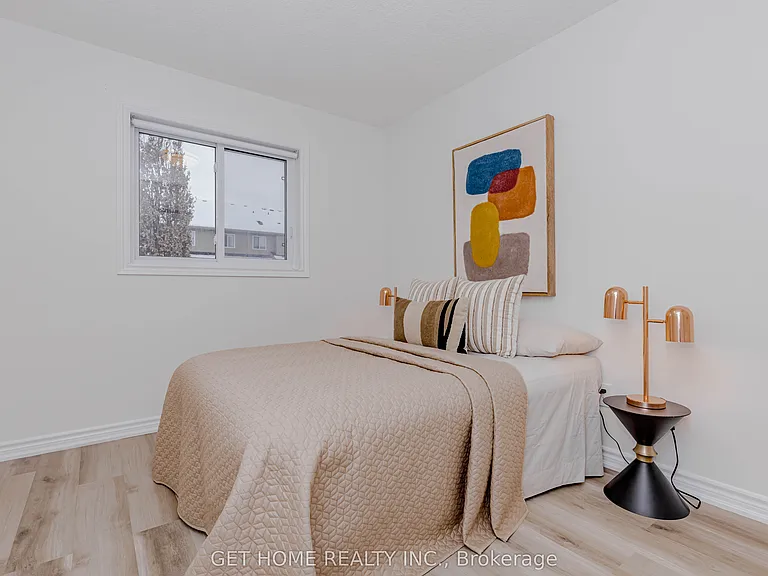 1243 Old Zeller Dr — Photo 32