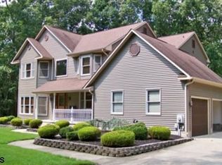 841 8th St, Hammonton, NJ 08037