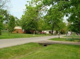 2012 Sutton Dr, Henderson, KY 42420