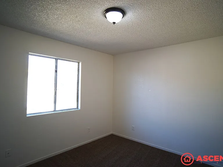 804 Karma Court — Photo 7