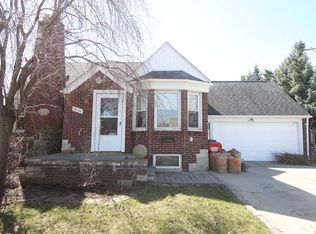 18100 Frazho Rd, Roseville, MI 48066