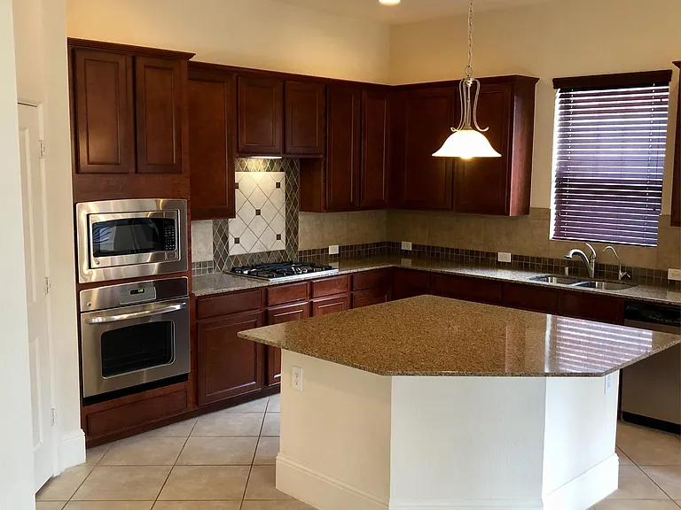 24627 Garnet Stone Ln — Photo 17