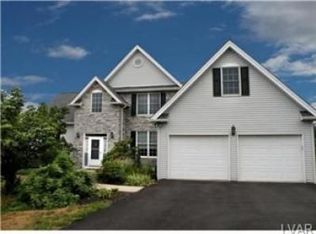 2366 Hailey Ct, Fogelsville, PA 18051