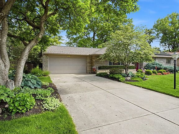 2nd image of 2290 Middlesex Rd