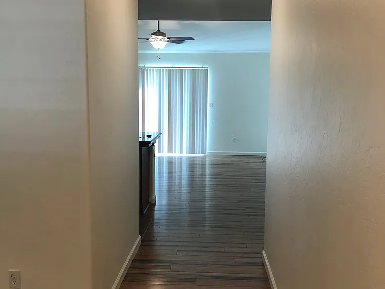 4335 E Murray Ave — Photo 2