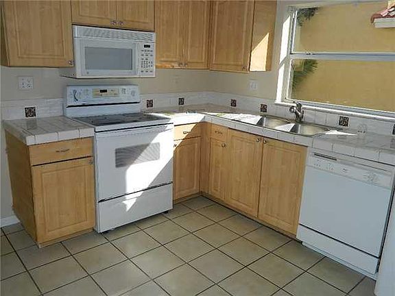 2nd image of 12789 NW 13th St