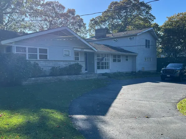 270 Jerome Ave, Oakhurst, NJ 07755