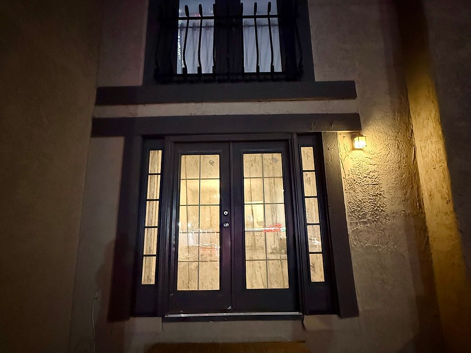1st image of 2856 Calle Del Oro