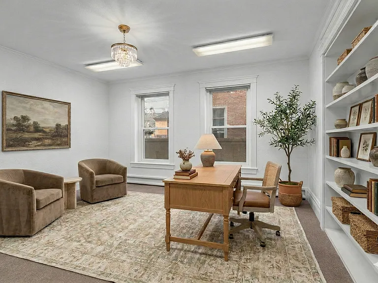 851 N Clarkson St — Photo 21