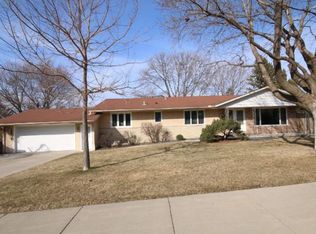 3030 Silver Lake Rd NE, Minneapolis, MN 55418