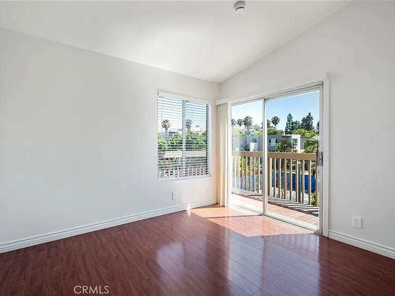 113 Hilltop Cir — Photo 31