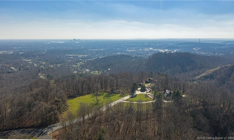 1st image of 3008 Chalet Dr