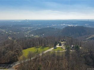 3008 Chalet Dr, Floyds Knobs, IN 47119