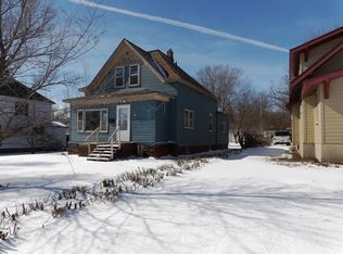 737 4th Ave NW, Valley City, ND 58072