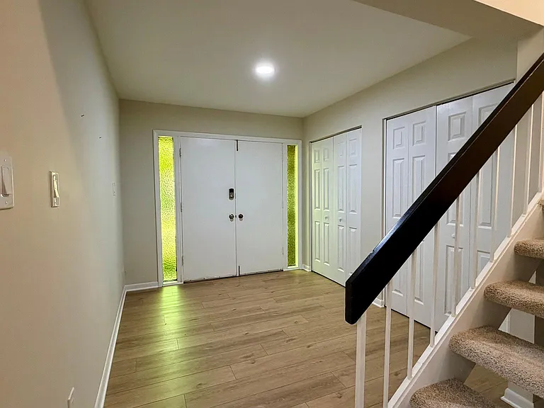 9506 Miranda Ct — Photo 27