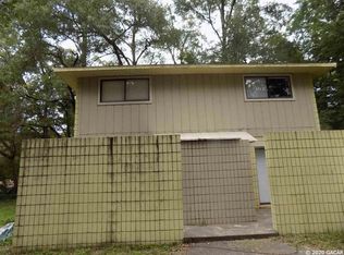 713 SW 69th St #B, Gainesville, FL 32607