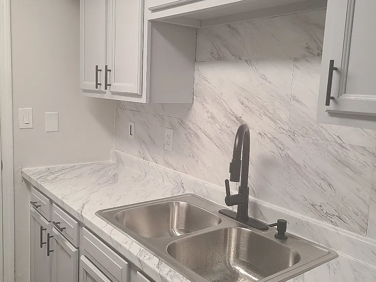 870 Hank Aaron Dr SW #1 — Photo 4