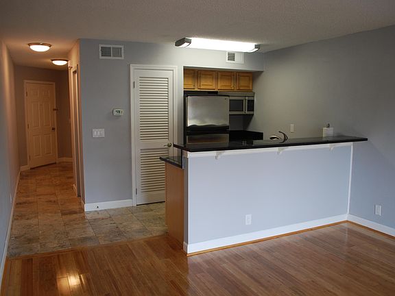 2nd image of 1255 Ponce Island Dr APT 789