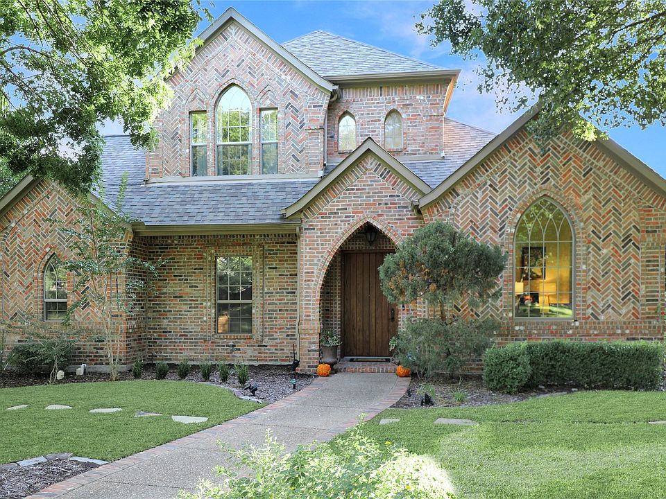 1st image of 1616 Pembroke Ln