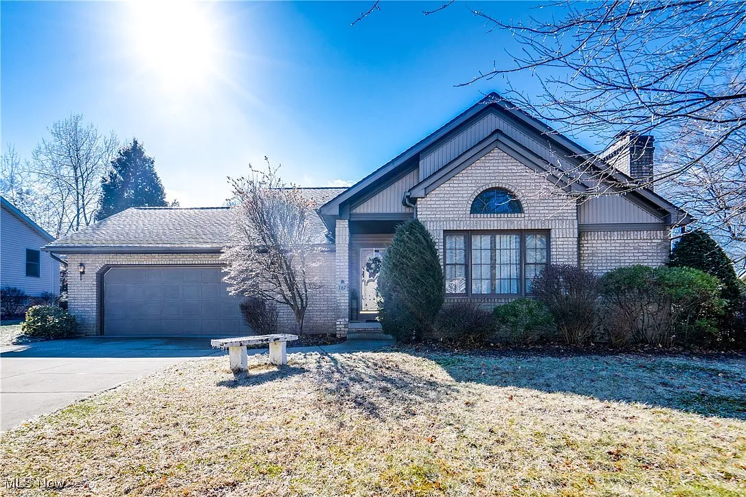 167 Woodhaven Dr photo 1