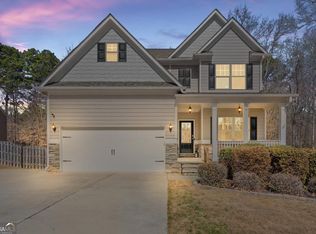 35 Grove Park Dr, Dallas, GA 30132