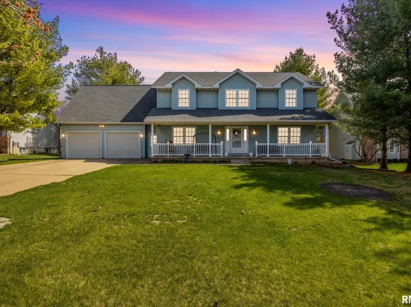 107 Thomas Ct, Washington, IL 61571