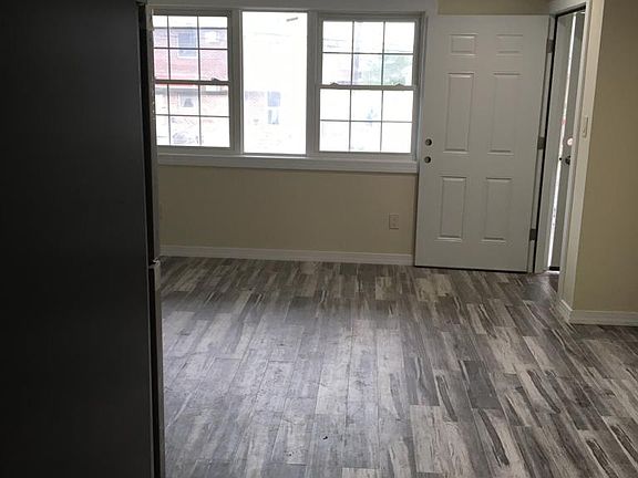 5th image of 29-35 Ocean Crest Blvd