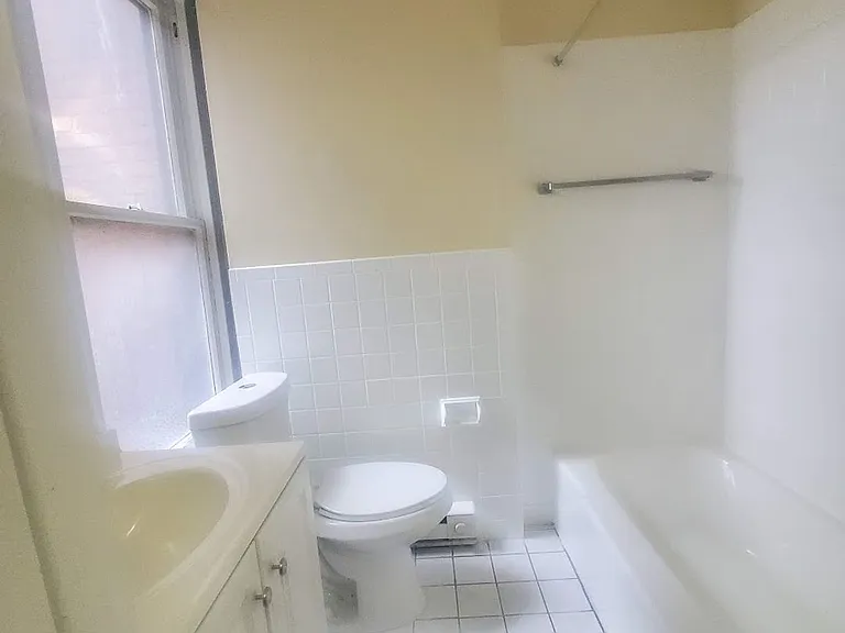 37 S 13th St — Photo 3