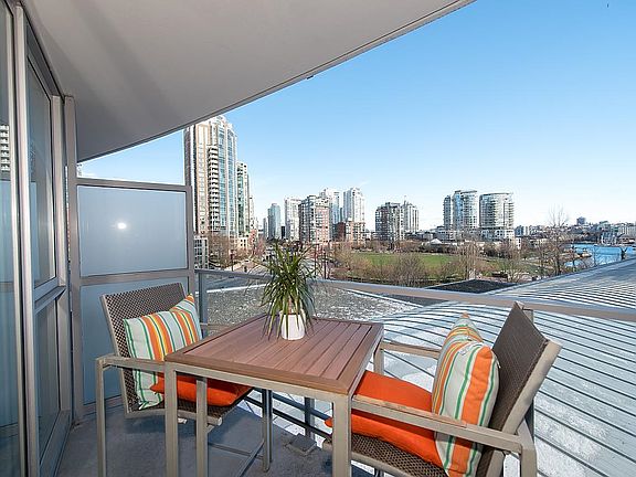 2nd image of 1408 Strathmore Mews #508