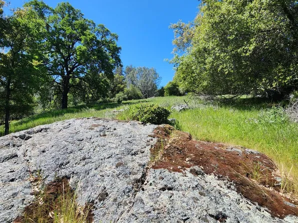 Cherry Acres Cir, Cool, CA 95614