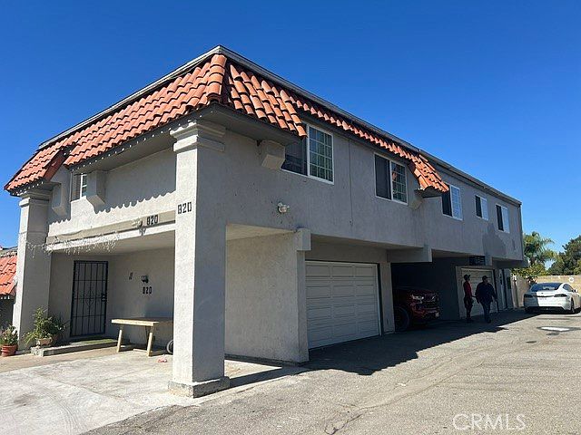 1st image of 820 N Adele St #B