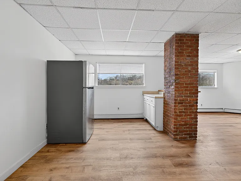 42 Almont St #3R3L — Photo 13