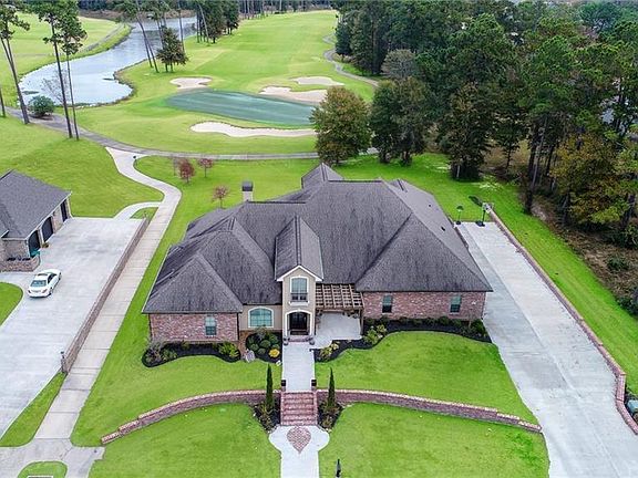 2nd image of 2704 Roberts Ct