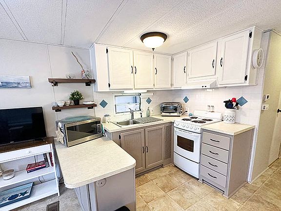2nd image of 25501 Trost Blvd #4-01