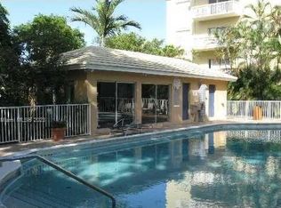 3501 Jackson St APT 302, Hollywood, FL 33021