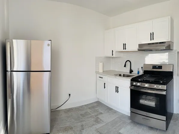 733 Hudson Avenue image 1 of 13