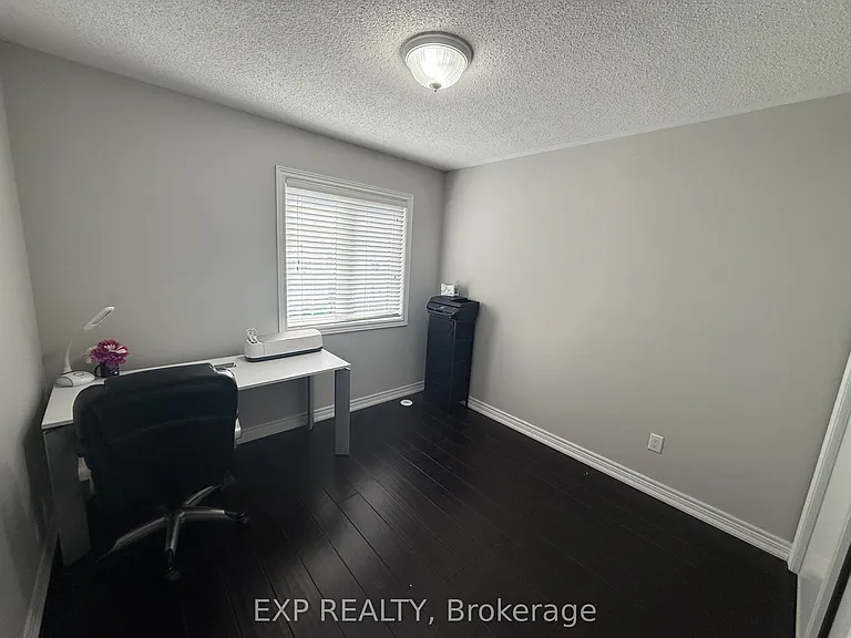 5 Armstrong St #31 — Photo 29